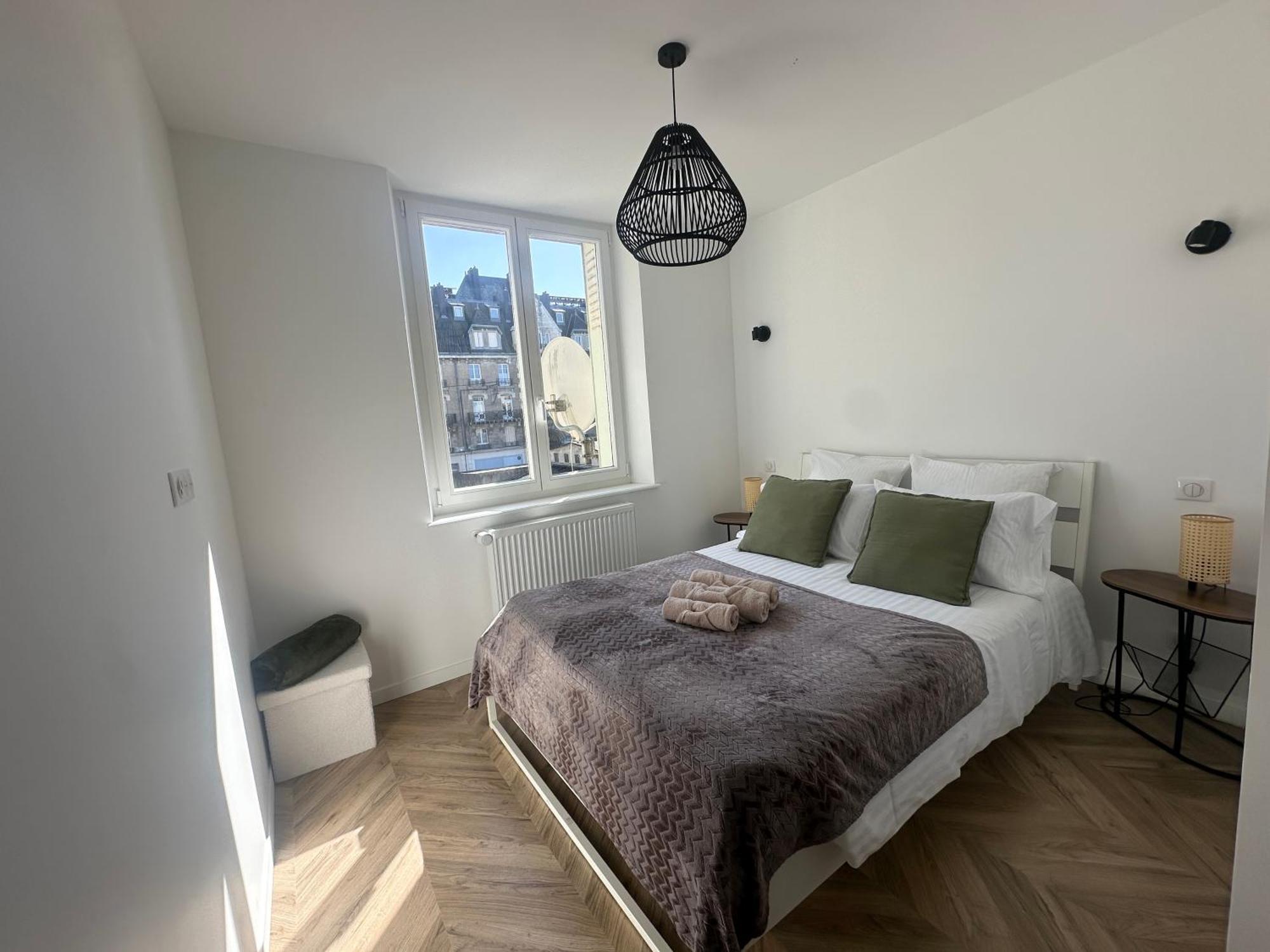 Appartement Cosy & Moderne 6 Personnes Centre Charleville-Mezieres - Ardennes Exterior photo
